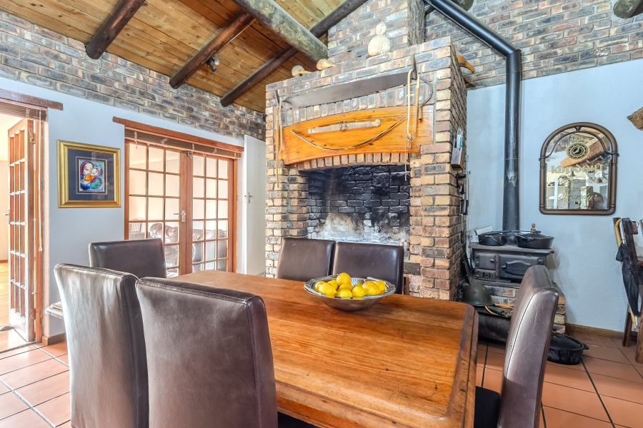 4 Bedroom Property for Sale in Protea Heights Western Cape